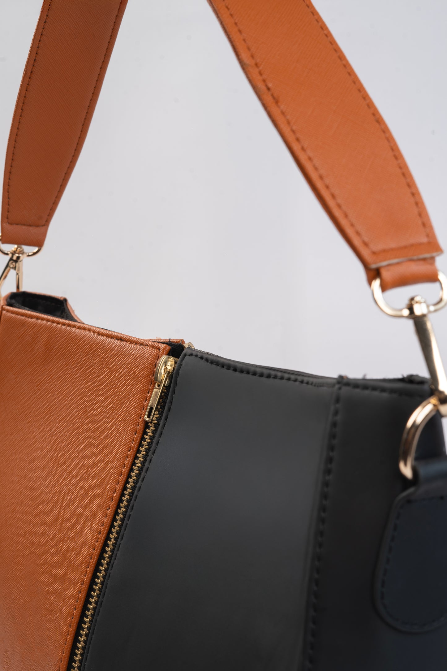 Kaia Modular Bag